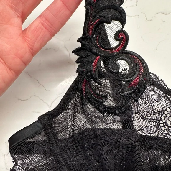 ✨ Lise Charmel Soirée Libertine Demi Cup Bra 36C NWT - Picture 9 of 9